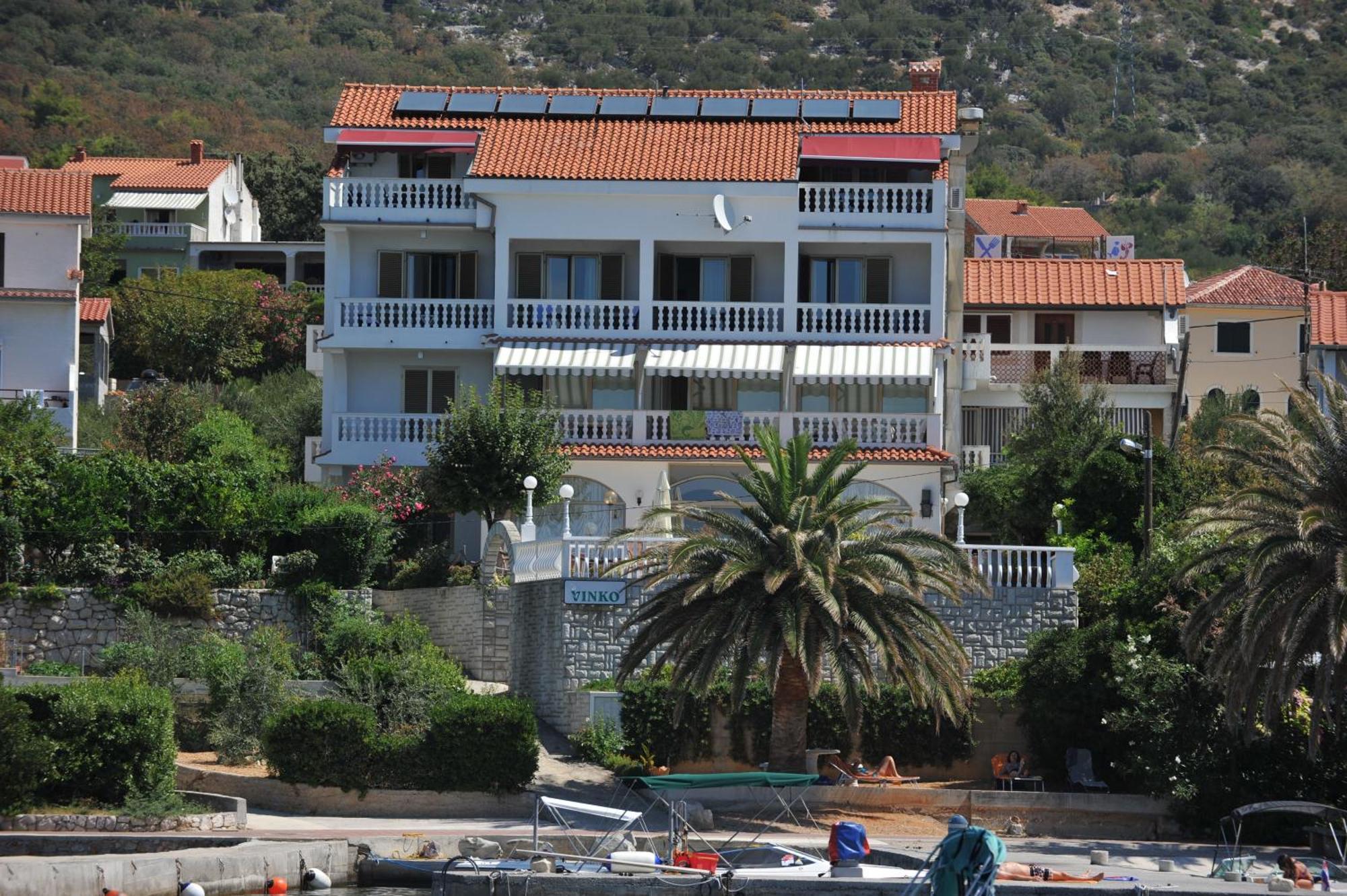 Apartments And Rooms Vinko Barbat na Rabu Екстериор снимка