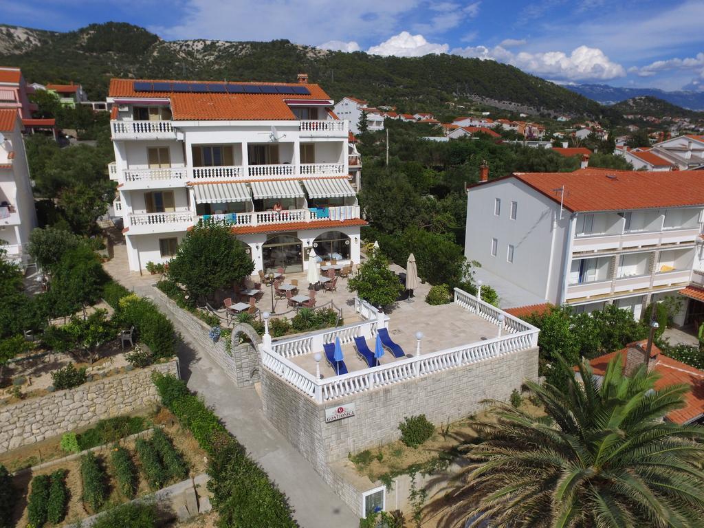 Apartments And Rooms Vinko Barbat na Rabu Екстериор снимка